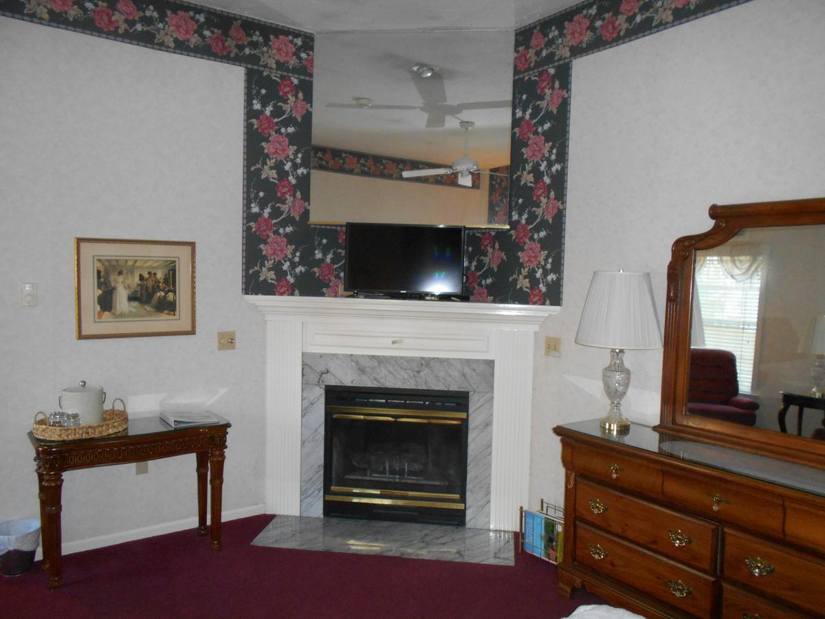 West Ridge Bed & Breakfast Elizabethtown Esterno foto