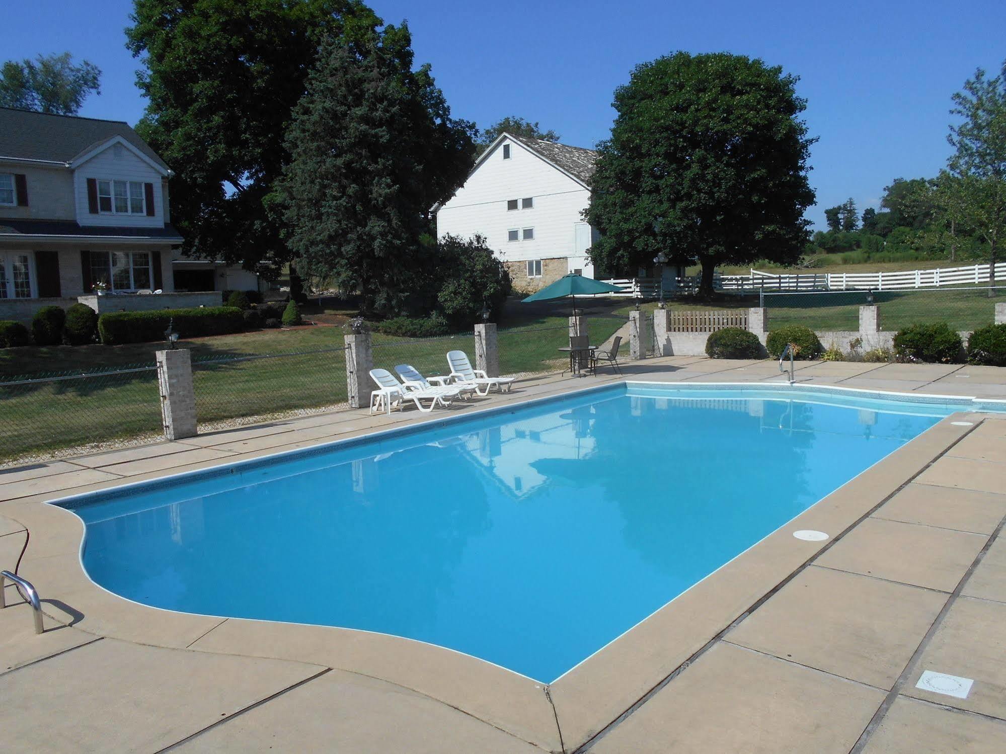 West Ridge Bed & Breakfast Elizabethtown Esterno foto
